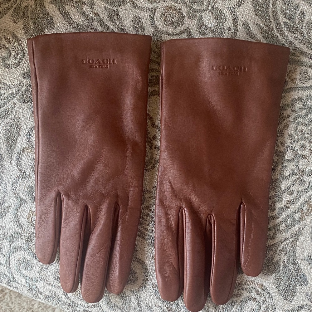 NWOT Coach Leather Gloves